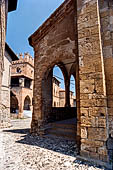 Castell'Arquato (Piacenza) - Collegiata di Santa Maria Assunta scorcio della Loggia del Paradiso